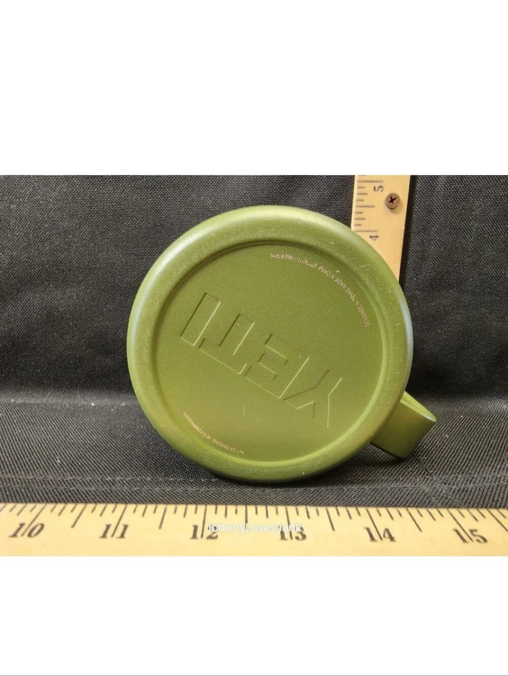 YETI Rambler 14 oz mug in the Highlands Olive Used No Lid